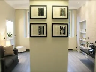 La Maison D'Art Rome Italy